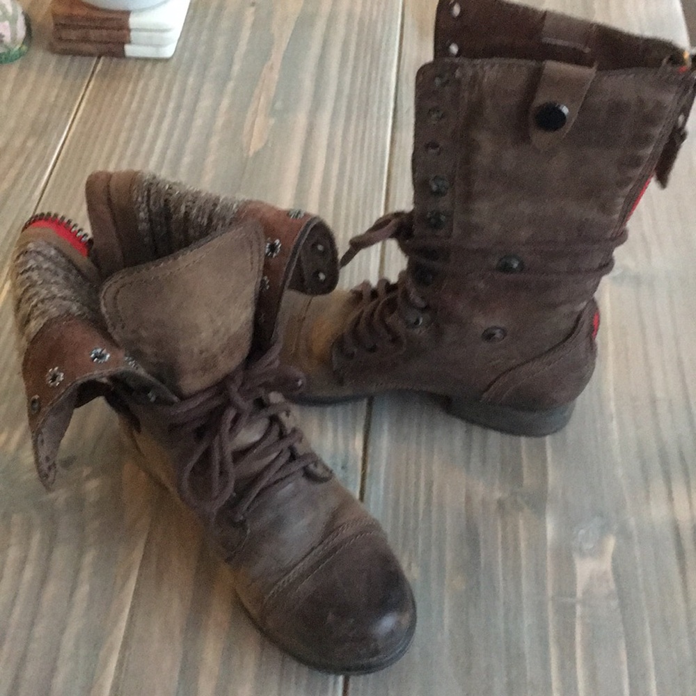 Steve Madden roll down combat boots